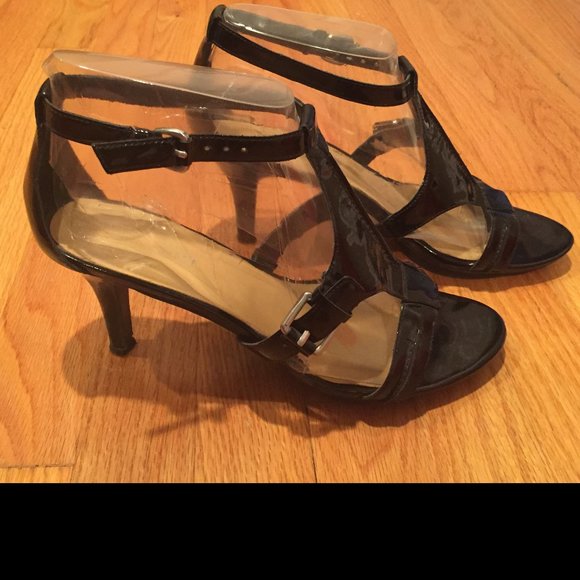 NINE WEST black patent strappy heels, sz 9 - Picture 4 of 7